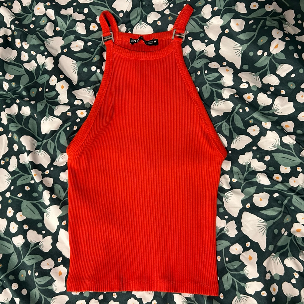 Zara tank size S